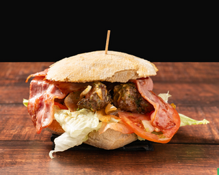 Hamburguesa La De Churrasco