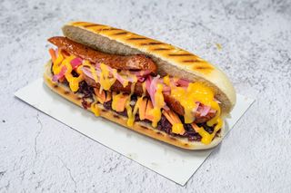 Double cheese kobasica