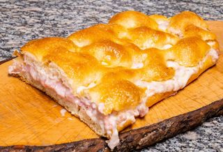 Stracchino, salsiccia