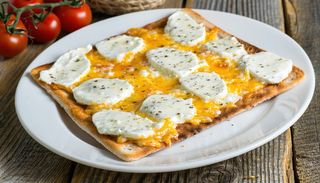 Пърленка с моцарела