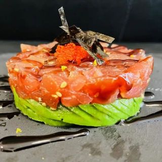 107.Tartar Atún (1 Ud.)