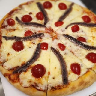 Pizza Anchoas Grande (33 cm.)