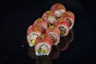Tuna california ura maki 8szt.