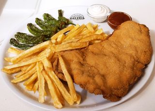 Cachopo casero XL (700gr APROX) con patatas