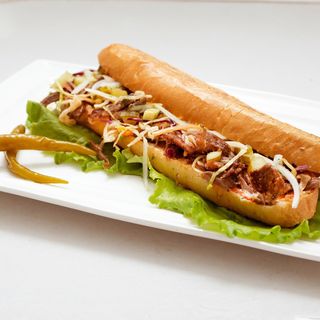 Донер в батоне с говядиной