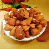 140. Задушени картофи в соев сос (800г)