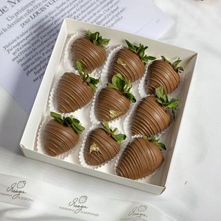 Клубника в шоколаде "S"