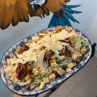Caesar salata