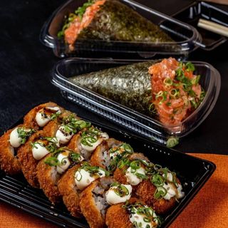 Combo 2 temaki +10 hot FILADÉLFIA 