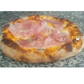 13. Pizza crudo - gorgonzola