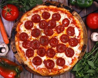Пица Салами