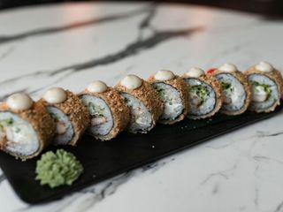 Рол темпура з куркою (290g)