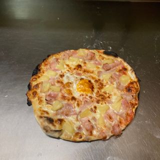 Pizza Tropical (30 cm.)