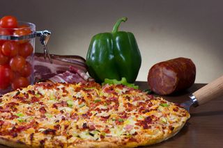 Pizza Média Mistura 5