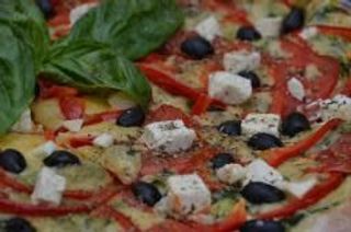 Піца Грецька (23см/385г)