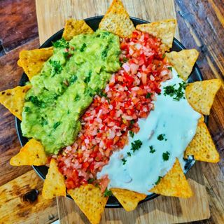 Classico Nachos
