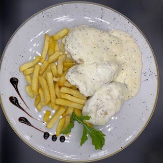 PILETINA U SOSU OD GORGONZOLE