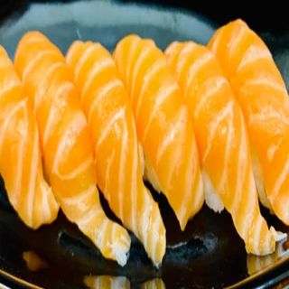 Nigiri Sushi Salmón