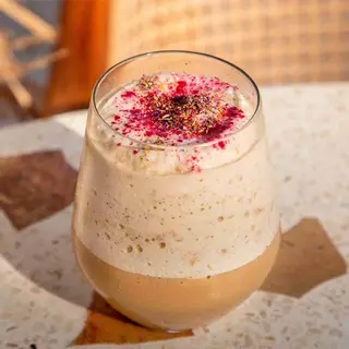 Iced Vanilla Latte