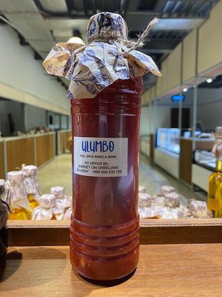 პომიდვრის ნახევარლიტრიანი