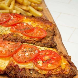 Milanesa de ternera napolitana 