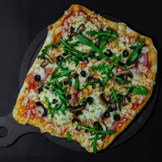 Pizza Reina (Individual)