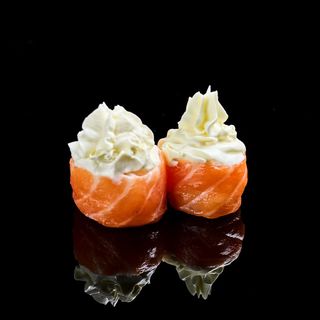 Gunkan salmone e Philadelphia - 2 pezzi 