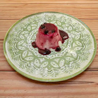 Pannacotta Con Crema De Arándonos Españoles