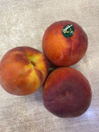 Melocotón Blanco De Agua  Unid