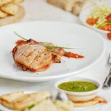 Свински каренца на тиган с масло, чесън и салвия (400г)