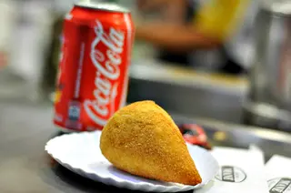 Coxinha (Média) com refrigante