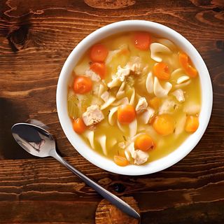 Special noodle soup with chicken