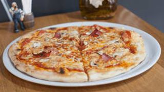 Pizza Venecia velika 30cm