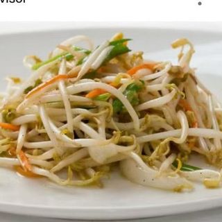 41.BROTES DE SOJA SALTEADAS