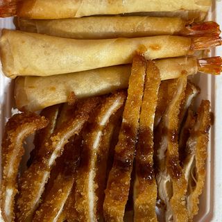 UA27 Crepe de Camarão e  Frango Panado