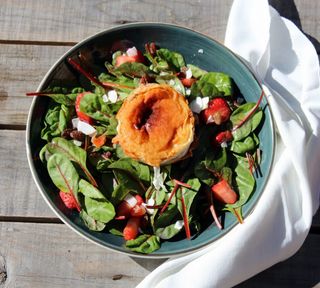 Ensalada De Queso De Cabra