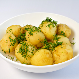 Відварна картопля з зеленню  (320г)