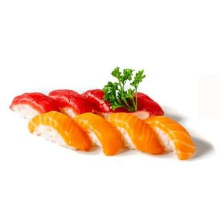 125. Sake Maguro Nigiri