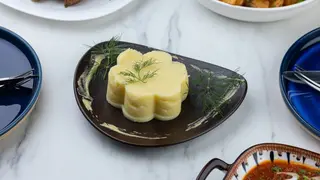 პიურე