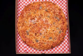 Pizza Quesos (Mediana)