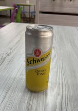 Напій Schweppes Tonic, з/б (0.33 л)