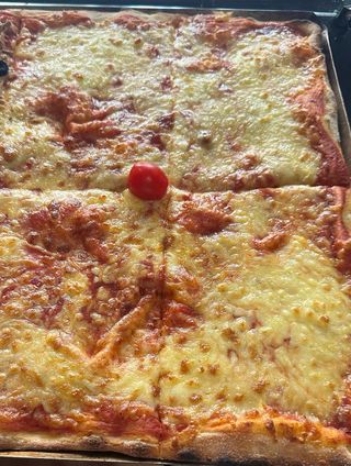 Pizza  regina 1tranche (1/9)
