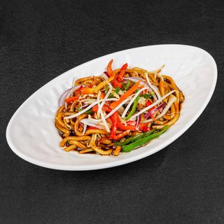 7D- Tallarines Udon con Verduras