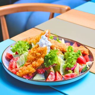 Salata de pui Crispy 