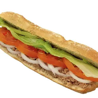 Sándwich vegetal de atún