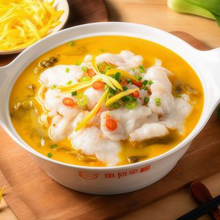 Caldo dorada de lubina fresca 金汤酸菜鲈鱼