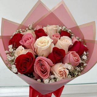 Buchet Blooming Elegance 