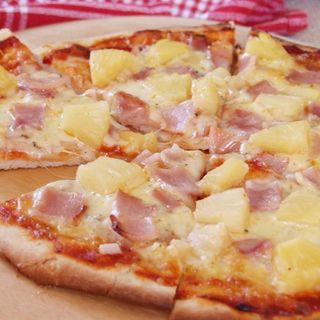 Pizza Hawaiana (23 cm.)