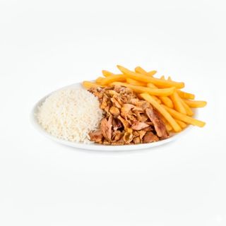 Plato kebab con patatas