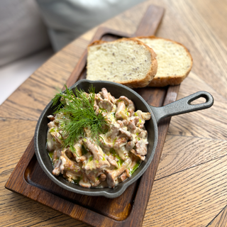 Тушковані лисички (280г)